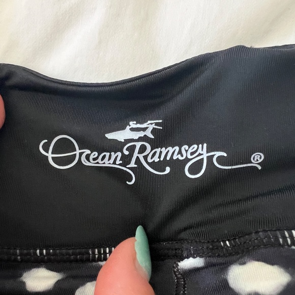 DISCONTINUED Women's Ocean Ramsey 8oz. Whale Shark Print Sport Capri - Picture 7 of 8